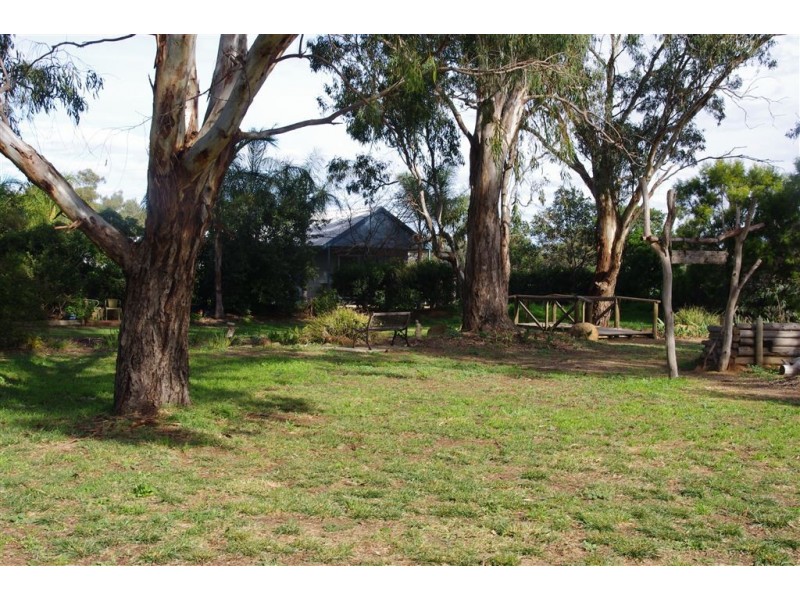 4072 Murray Valley Highway, Cobram VIC 3644