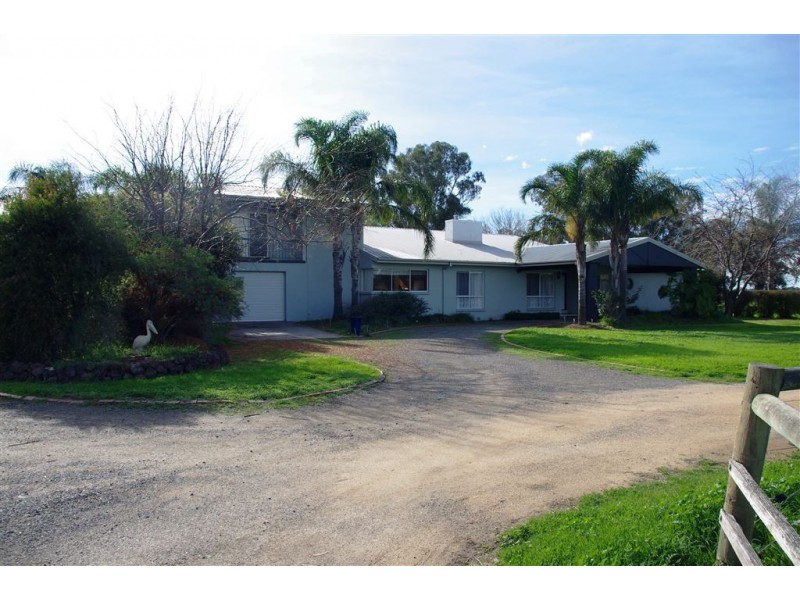 4072 Murray Valley Highway, Cobram VIC 3644