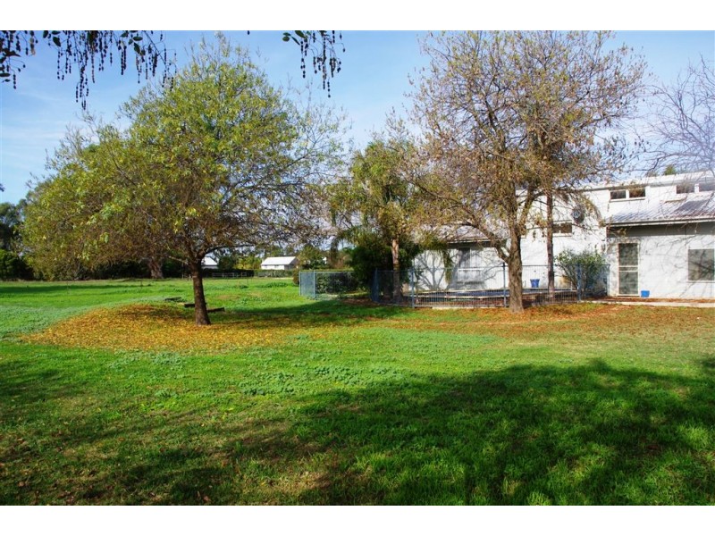 4072 Murray Valley Highway, Cobram VIC 3644