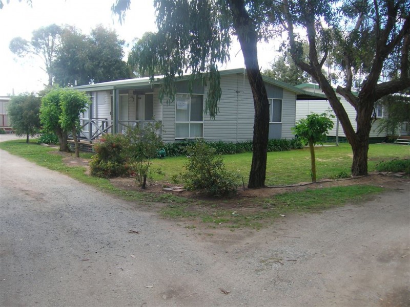 27 Murray Riverside Village, Tocumwal NSW 2714