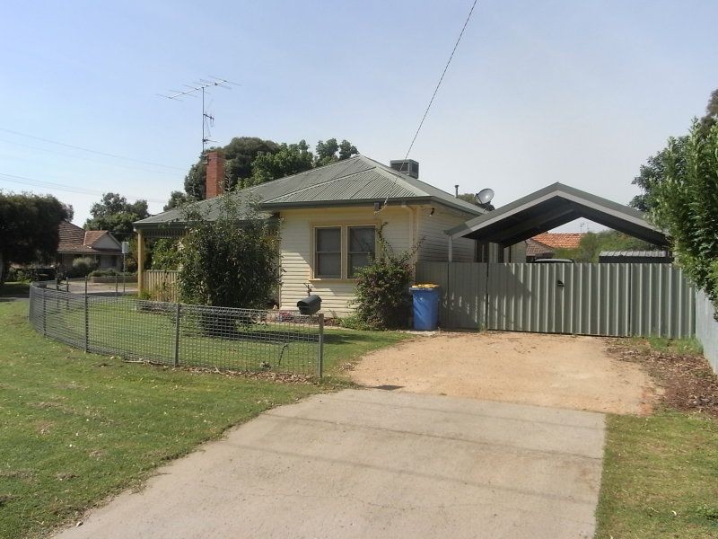 18 Elizabeth Street, Cobram VIC 3644