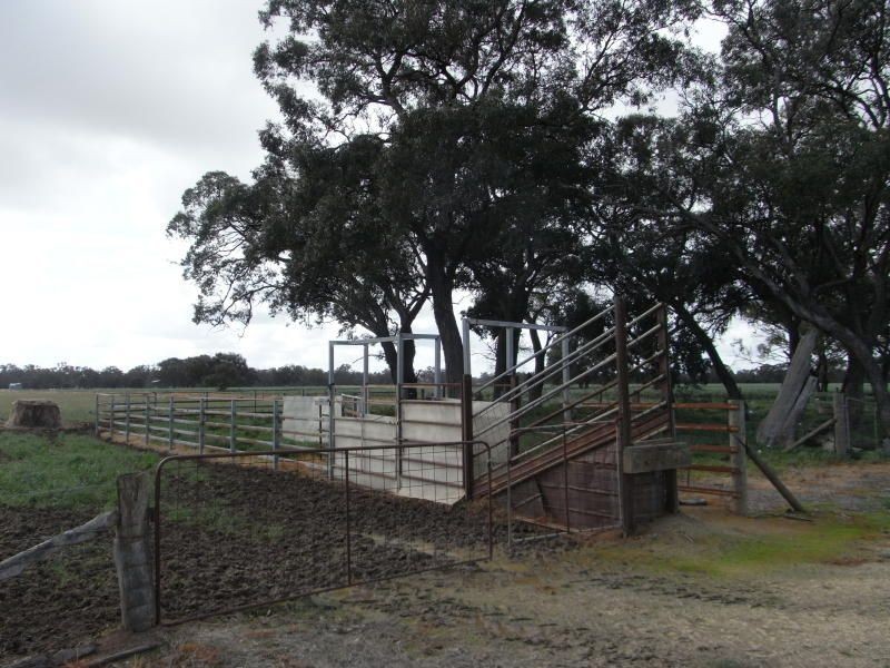 1634 Bearii East Road, Strathmerton VIC 3641