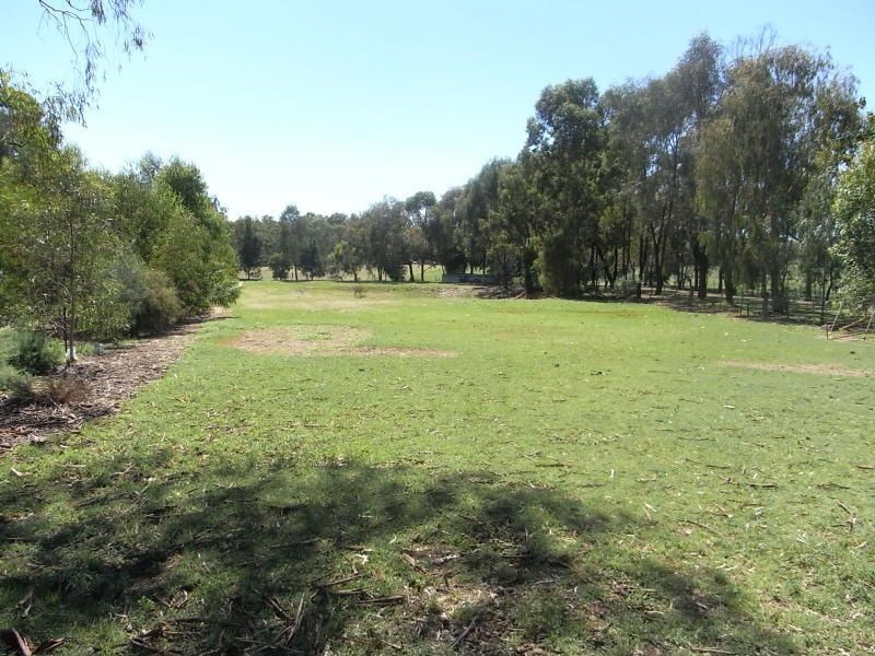 90 Wyatt Road, Cobram VIC 3644