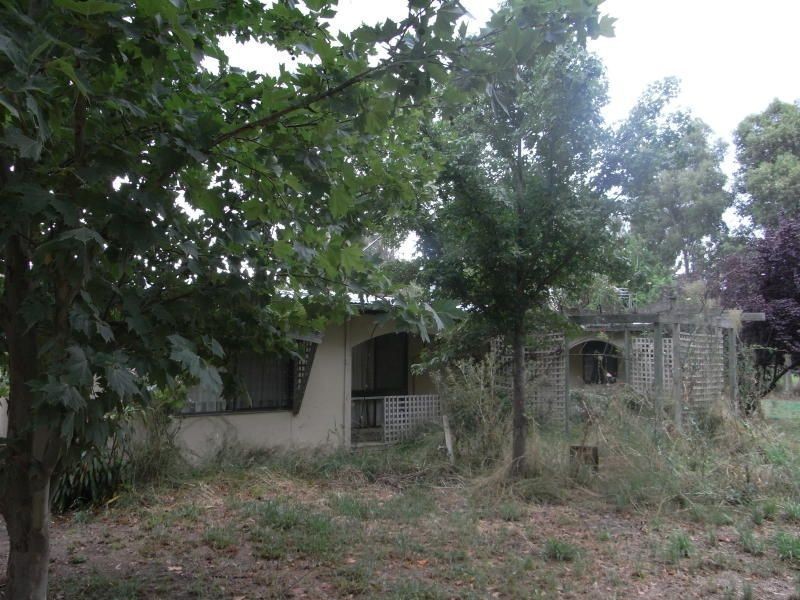 6675 Gv Highway, Koonoomoo VIC 3644