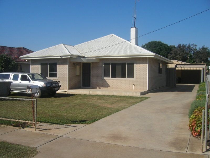 38 Mookarii Street, Cobram VIC 3644