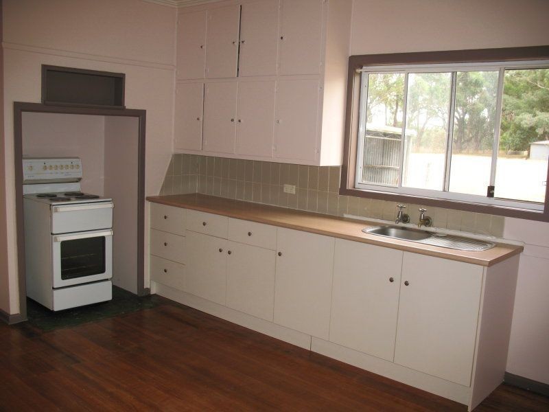 362 Gribbles Road, Cobden VIC 3266