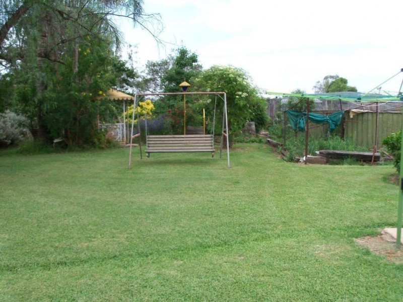 4 Abbott Street, Wingen NSW 2337