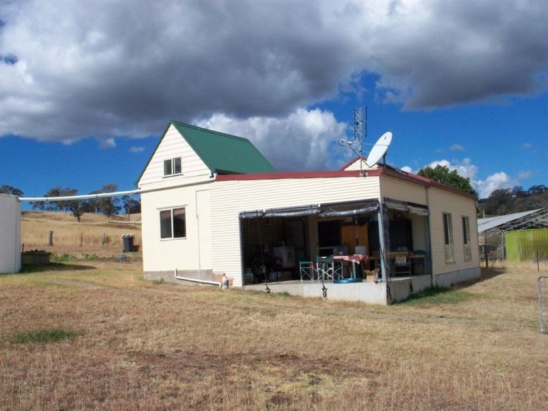 713 Swinging Ridges Road, “Nioka”, Willow Tree NSW 2339