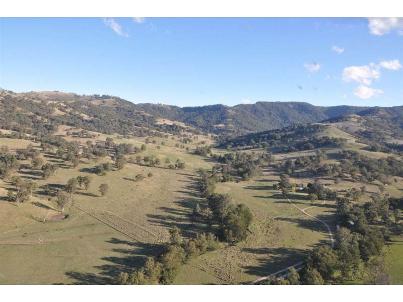 543 Pages River Rd, “Singles Creek”, Murrurundi NSW 2338