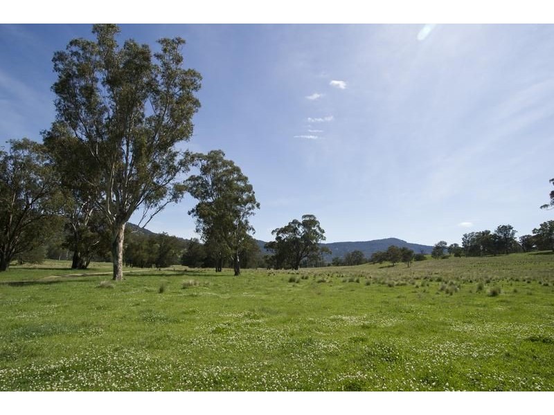 543 Pages River Rd, “Singles Creek”, Murrurundi NSW 2338