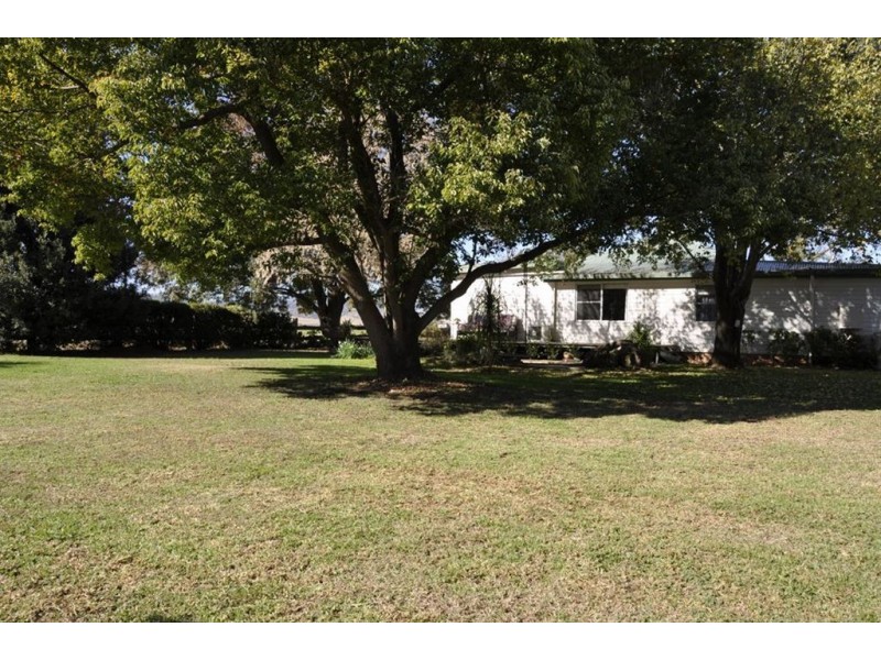 414 Blairmore Lane, “Merrondale”, Aberdeen NSW 2336