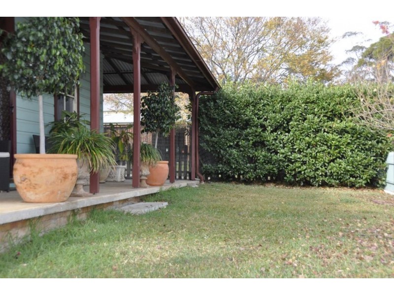 54 Park St, Scone NSW 2337