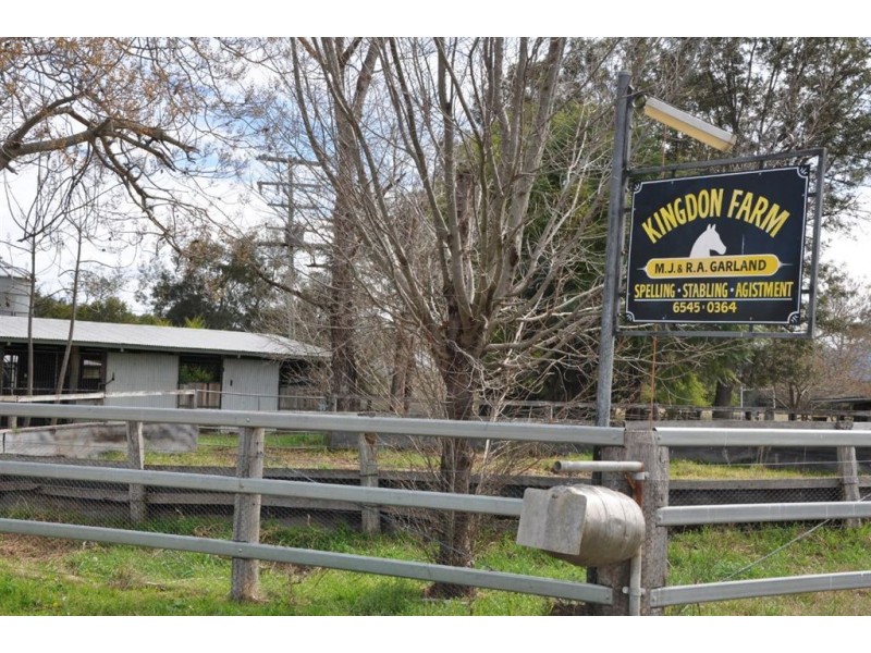 . “Kingdon Farm”, New England Hwy, Parkville NSW 2337