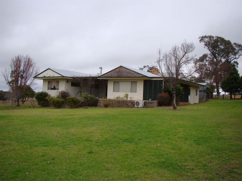 ‘Collaroy’ Golden Hwy, Merriwa NSW 2329