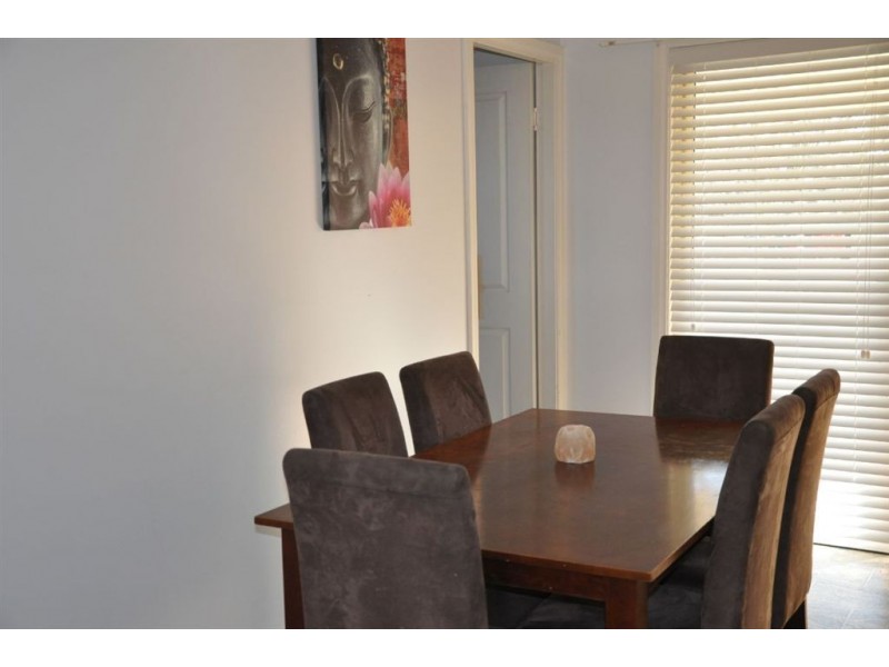 1A Honeysuckle Crs, Scone NSW 2337