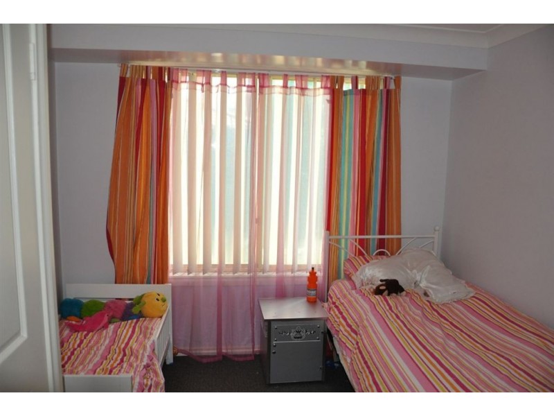 1A Honeysuckle Crs, Scone NSW 2337