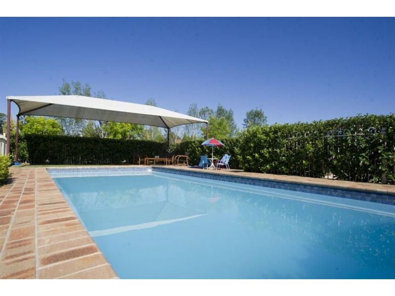 52 Gray St, Scone NSW 2337