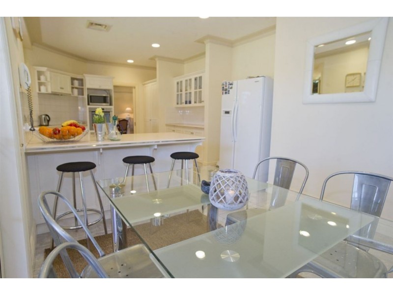 52 Gray St, Scone NSW 2337