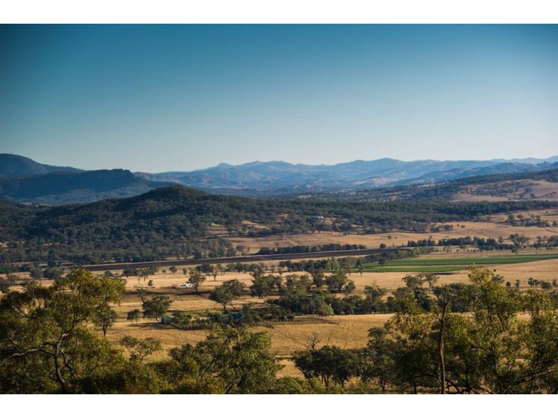 182 Winters Rd, “Peakhill”, Scone NSW 2337