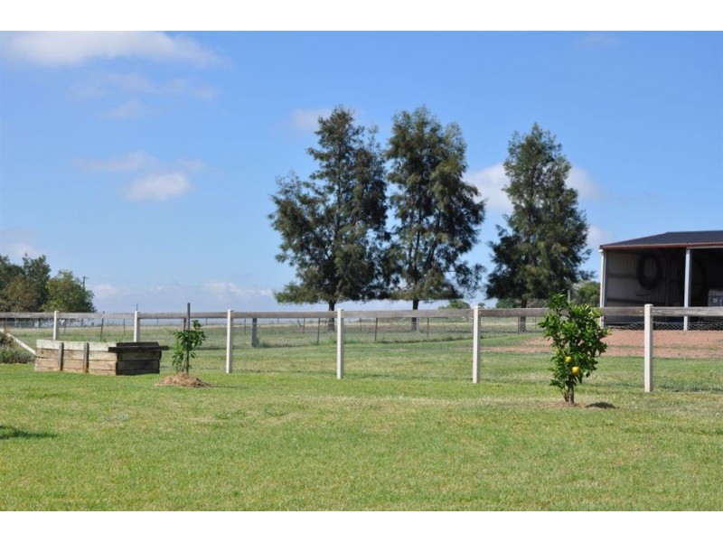 12 South Tullong Rd, Scone NSW 2337