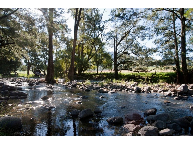 505 Pages River Rd, “Riverside”, Murrurundi NSW 2338