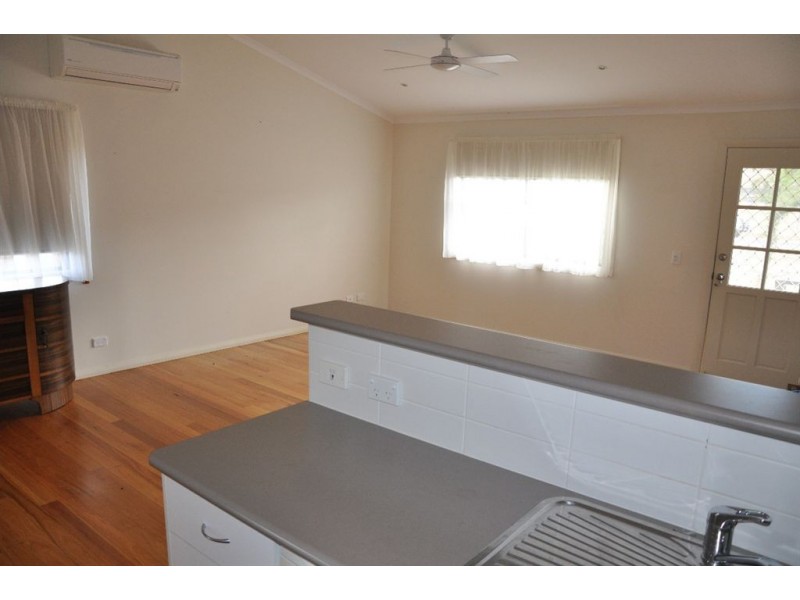 11 Roseberry St, Wingen NSW 2337