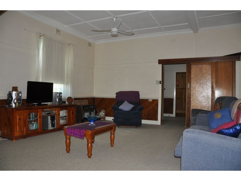 76 Bettington St, Merriwa NSW 2329