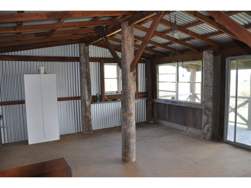 . “Cherlaney” Haydons Woolshed Rd, Blandford NSW 2338