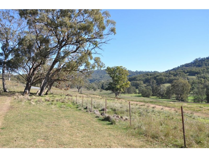 . “Glenmyle” Crawney Rd, Timor NSW 2338