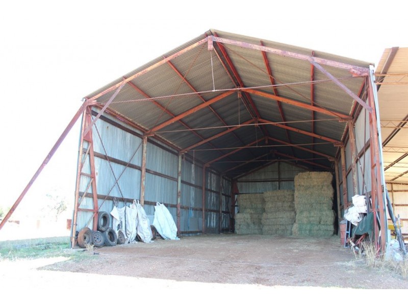 . “Kelverton”, Merriwa Rd, Willow Tree NSW 2339