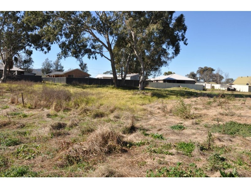 16B Satur Rd, Scone NSW 2337