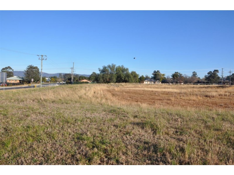 124 Barton St, Scone NSW 2337