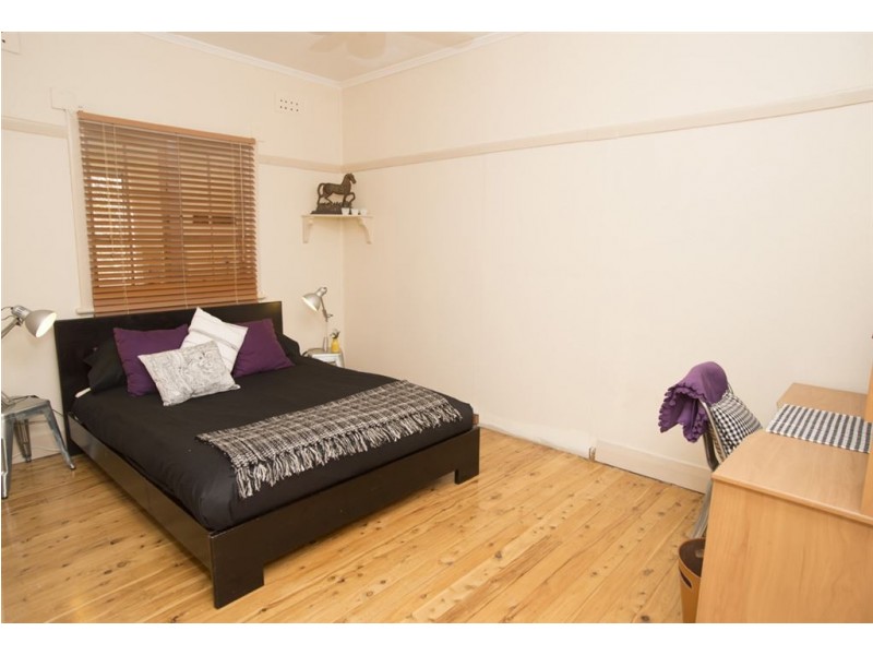 44 Oxford Rd, Scone NSW 2337