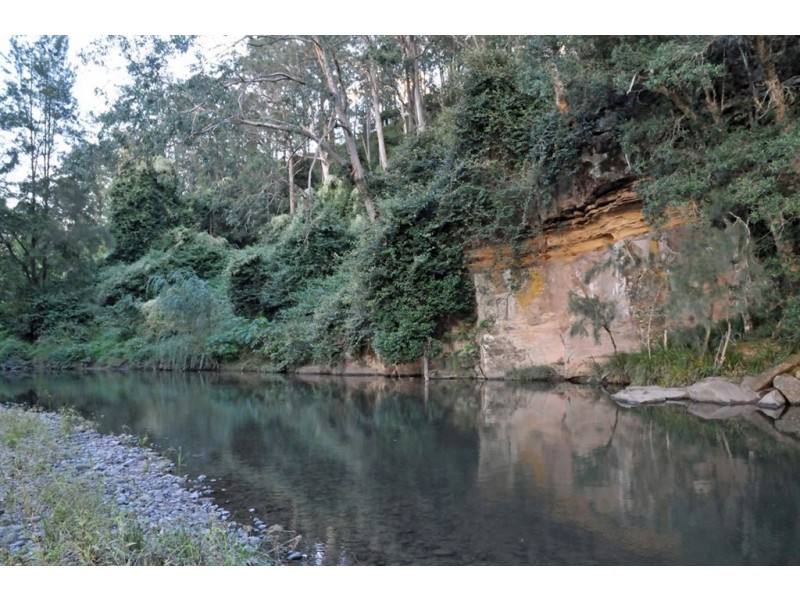 . “Beresford”, Paterson River Rd, Lostock via, Gresford NSW 2311