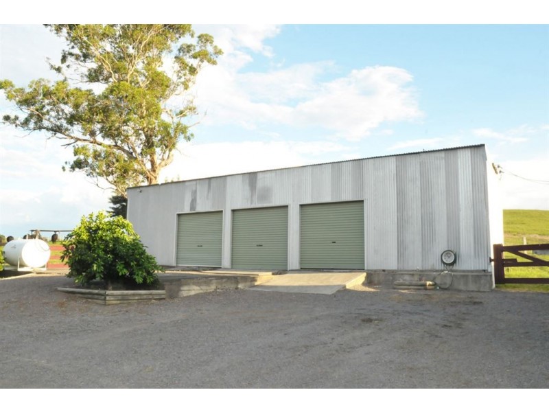 . “Beresford”, Paterson River Rd, Lostock via, Gresford NSW 2311