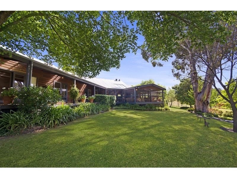 171 Chilcotts Creek Rd, “Highlands”, Willow Tree NSW 2339