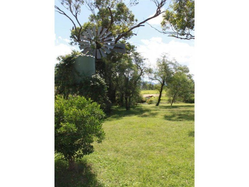 . Roach St, Parkville via, Scone NSW 2337