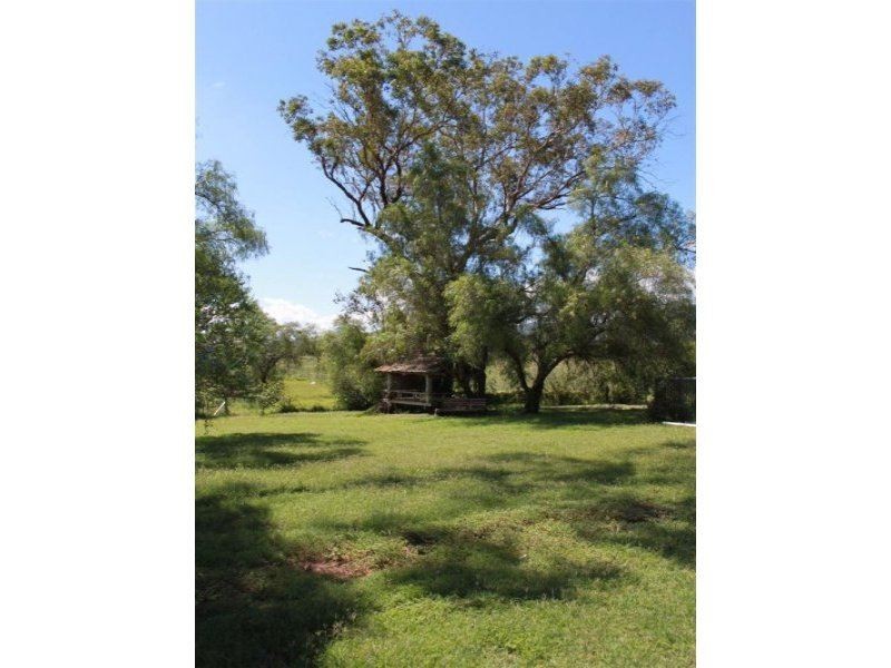 . Roach St, Parkville via, Scone NSW 2337