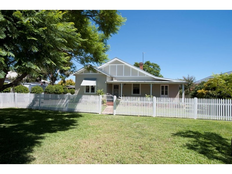 66 Carl St, Muswellbrook NSW 2333