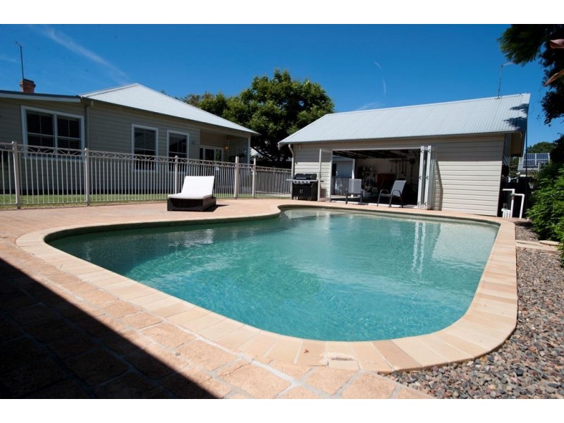 66 Carl St, Muswellbrook NSW 2333