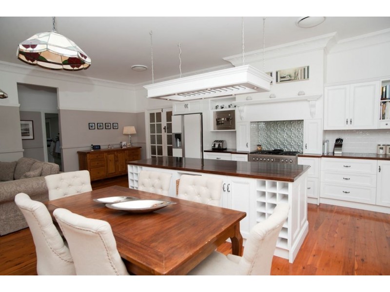 66 Carl St, Muswellbrook NSW 2333