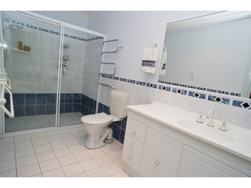 38 Gray St, Scone NSW 2337