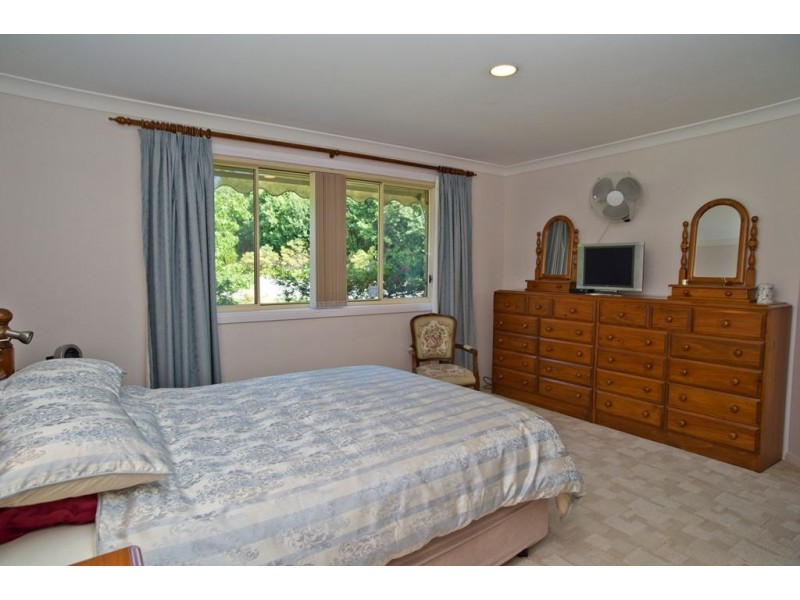 38 Gray St, Scone NSW 2337