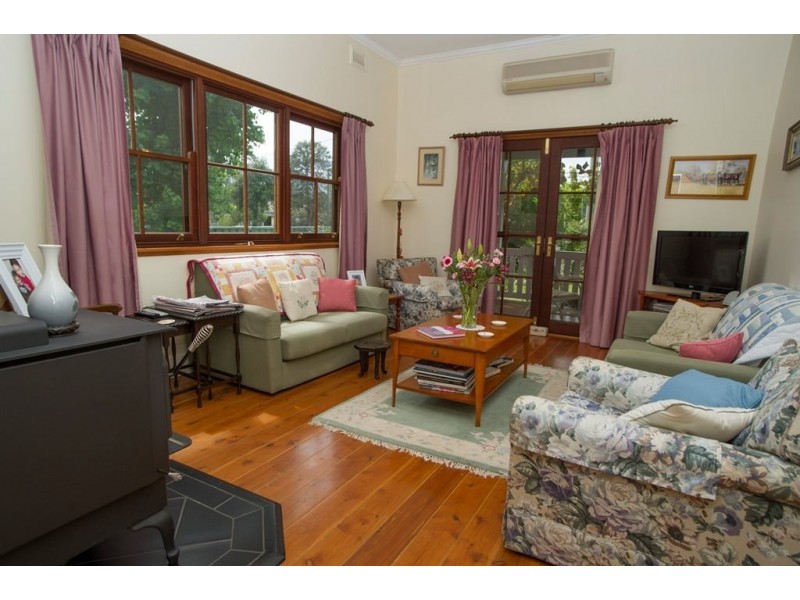 87 Waverley St, Scone NSW 2337