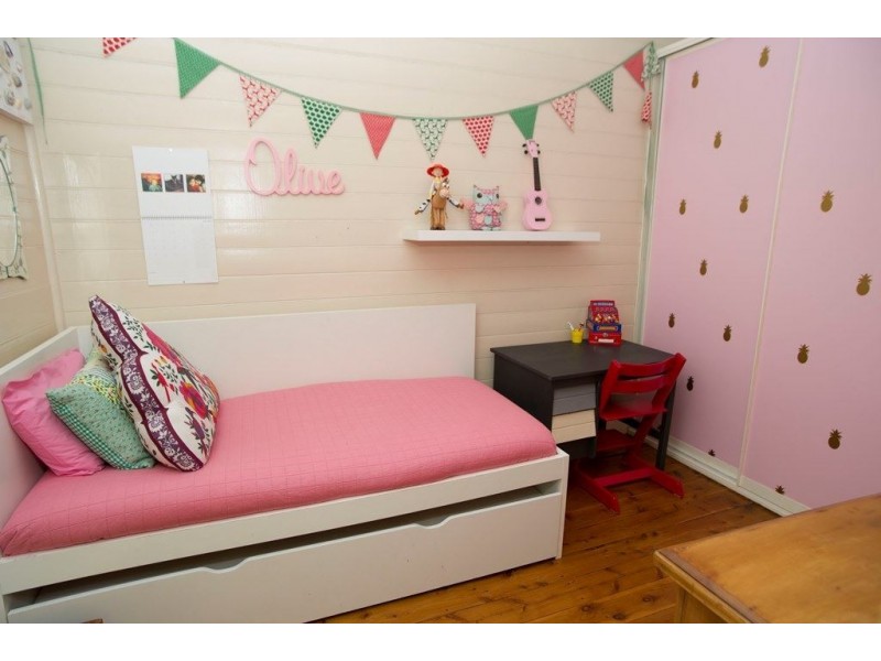 98 St Aubins St, Scone NSW 2337