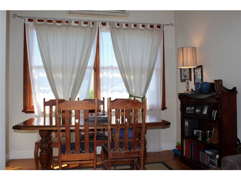 3 Main St, Scone NSW 2337