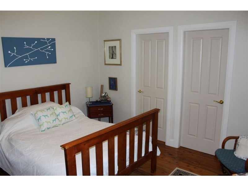 3 Main St, Scone NSW 2337