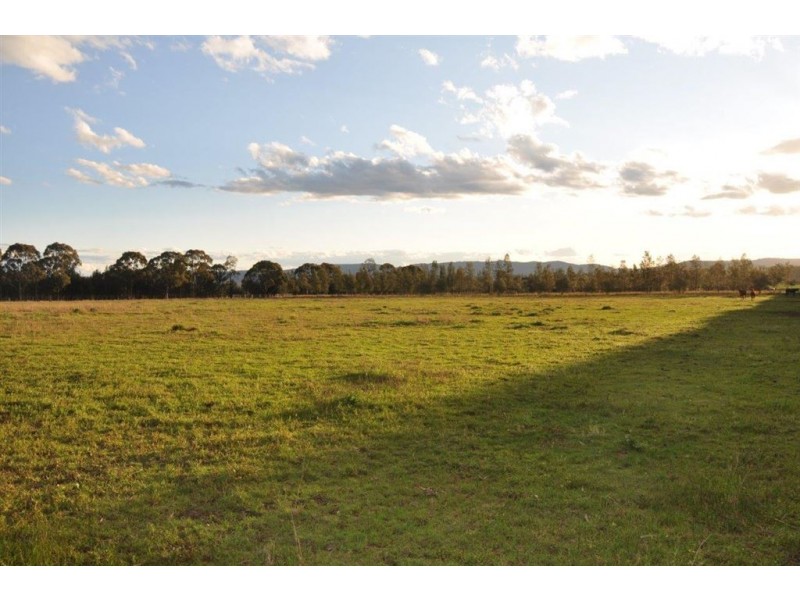3162 New England Hwy, “Tantanoola”, Scone NSW 2337