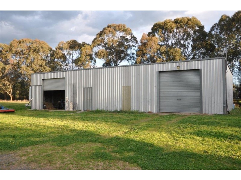 3162 New England Hwy, “Tantanoola”, Scone NSW 2337