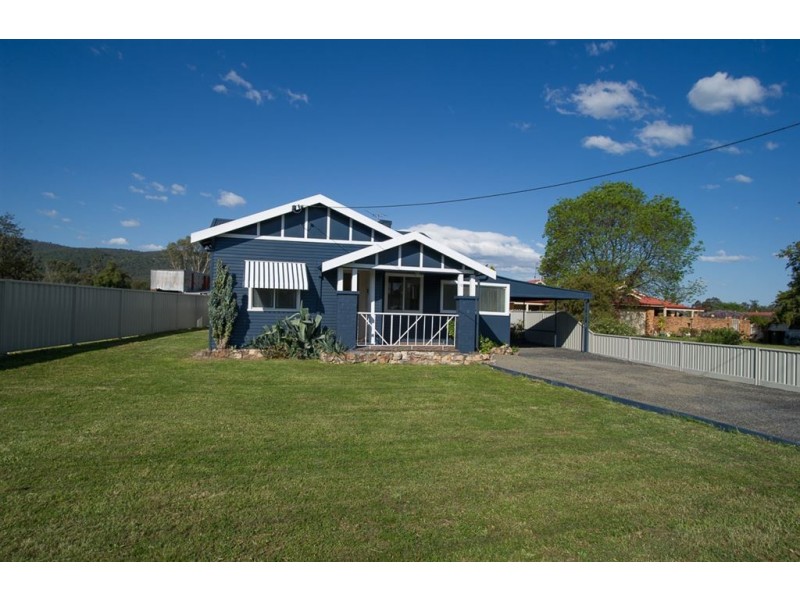 10 Kelly St, Scone NSW 2337
